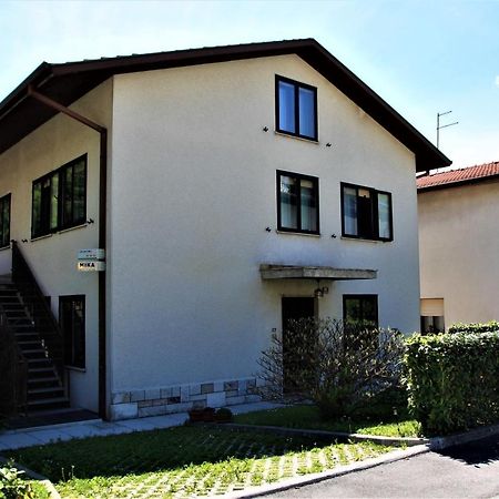 Apartma Mika Most na Soči Екстериор снимка