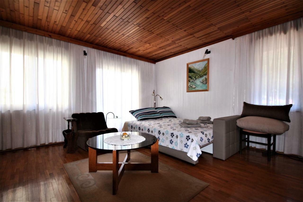 Apartma Mika Most na Soči Екстериор снимка